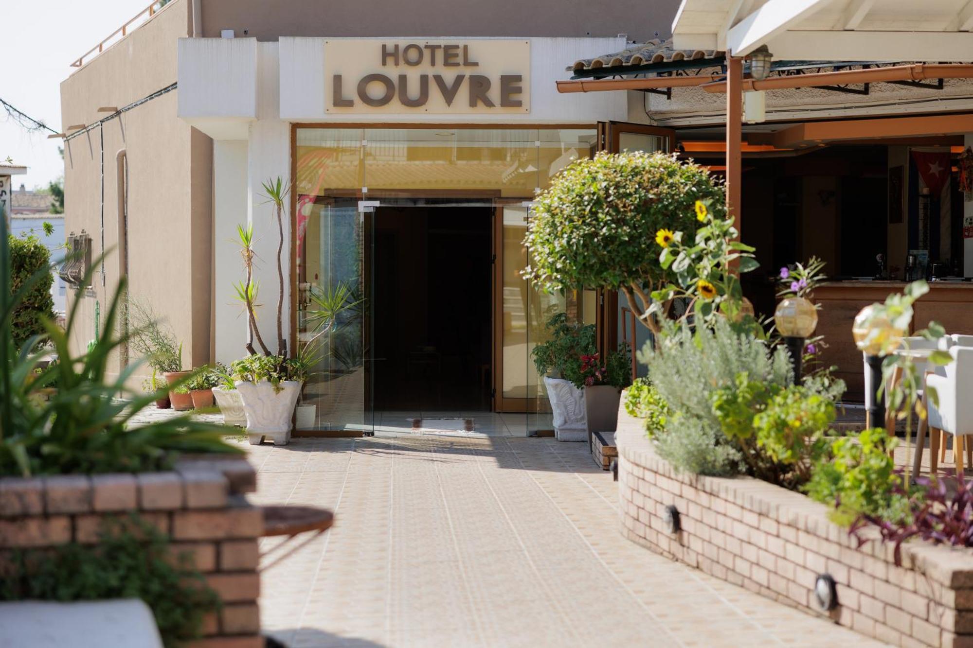 Louvre Hotel Γουβιά Εξωτερικό φωτογραφία